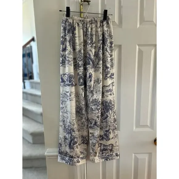White & Blue Toile Jungle Print Satin Long Sleeve Pajama Pant Set